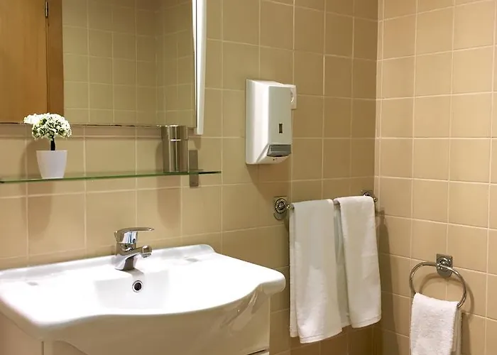 Aparthotel Geres Geres